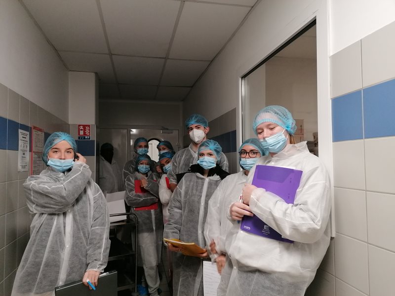 318737490_599457638848789_5644496345304256224_n